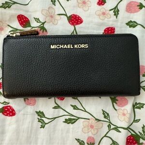 SOLD Michael Kors Large Black Pebbled Leather Zip Wallet